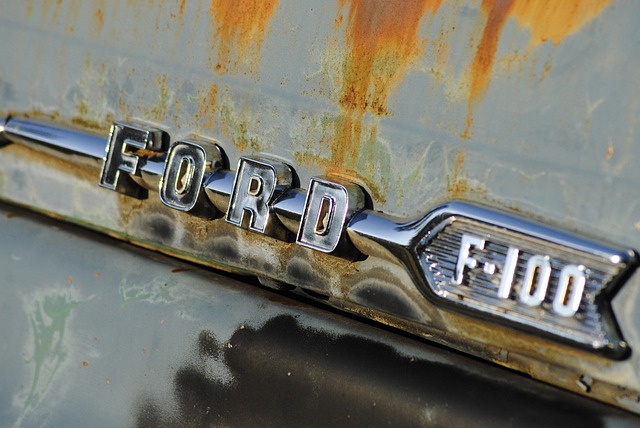 Nadpis Ford.jpg